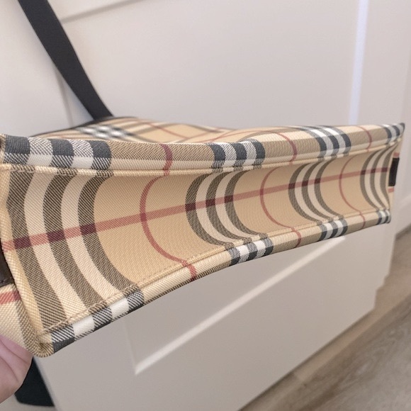 EUC [Burberry] Nova Check Signature Vintage Plaid Shoulder Bag w/ Dust Bag! - Picture 8 of 15